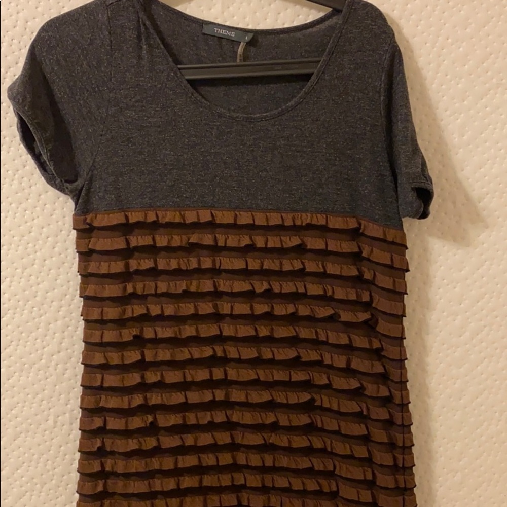 Fun dress - Picture 2 of 5